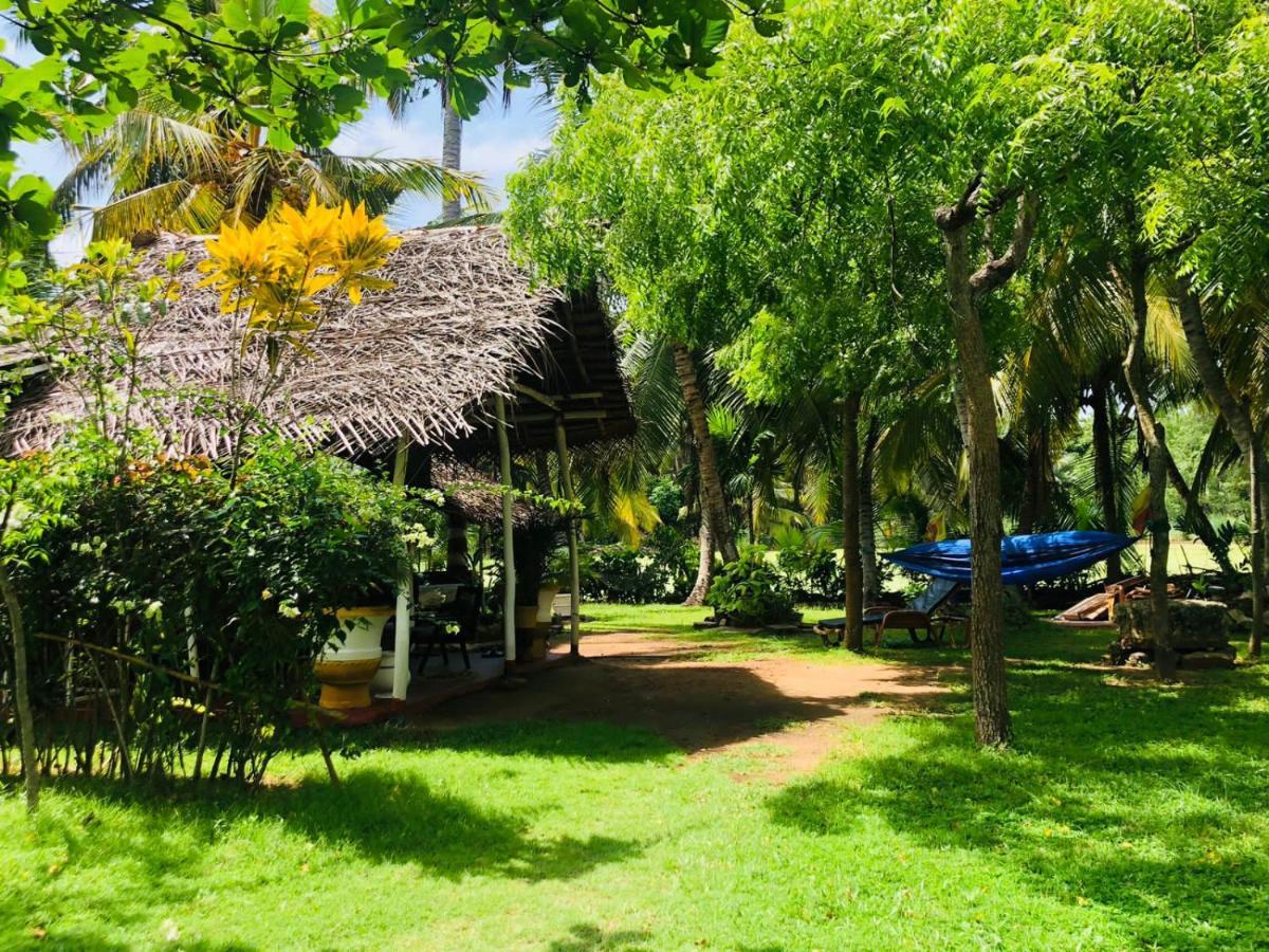 Lake View Cabana Paradise & Villa Tangalle Esterno foto