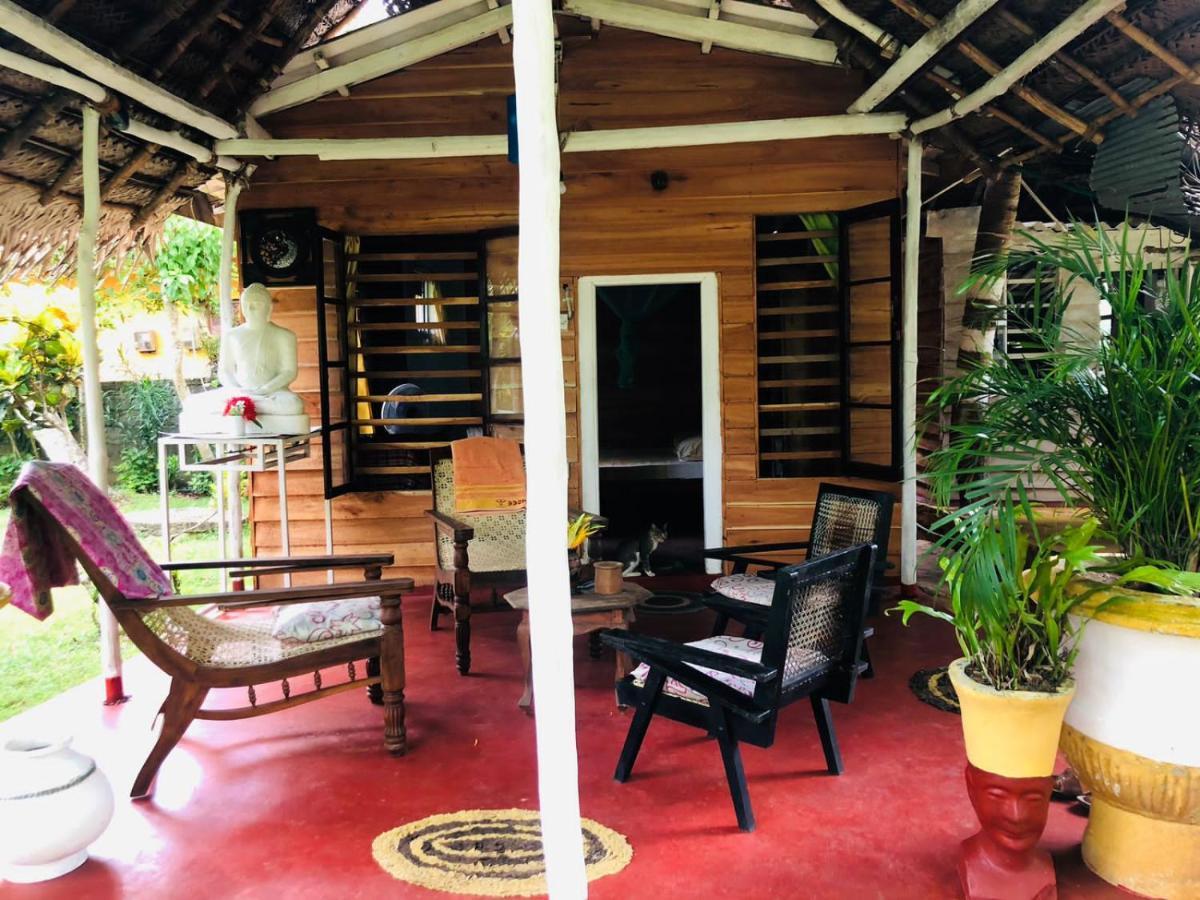 Lake View Cabana Paradise & Villa Tangalle Esterno foto